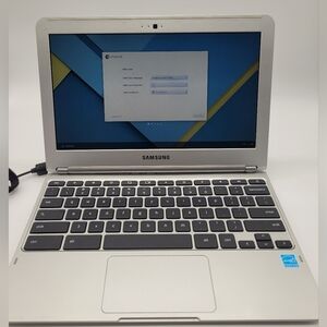 Samsung XE303C12-A01US 11.6" Chromebook Computer (Wi-Fi Only)​​​